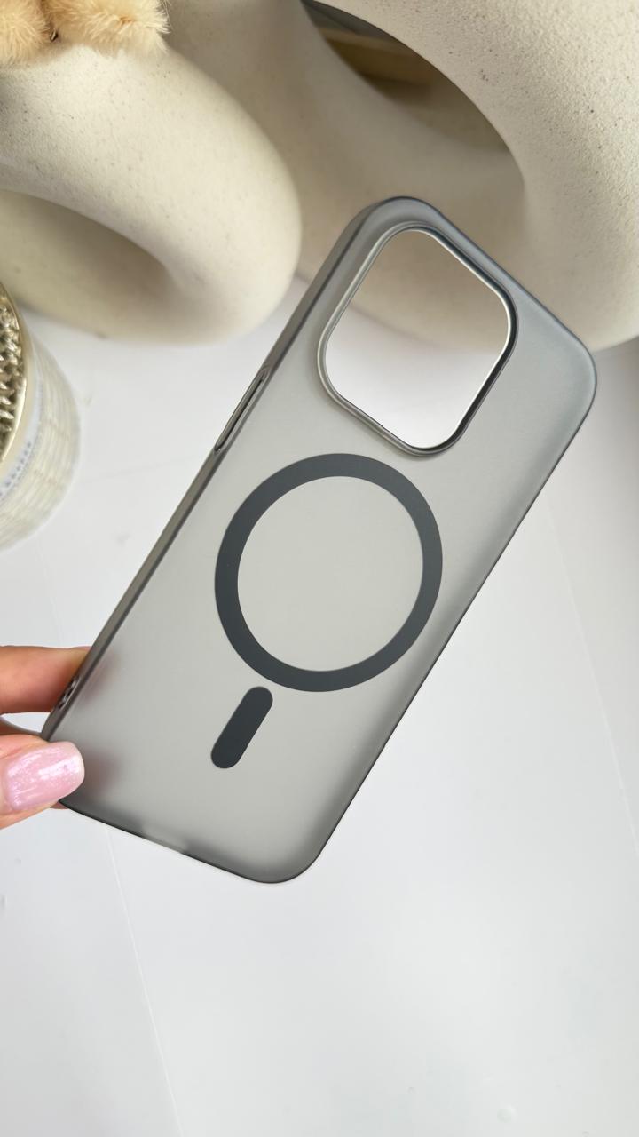 Black con Magsafe para iPhone 15 Pro