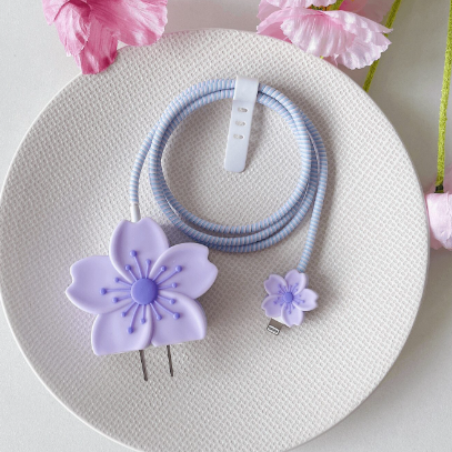 Protector para cable de carga: Lilac Sakura