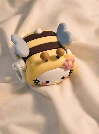 Hello Kitty Bee