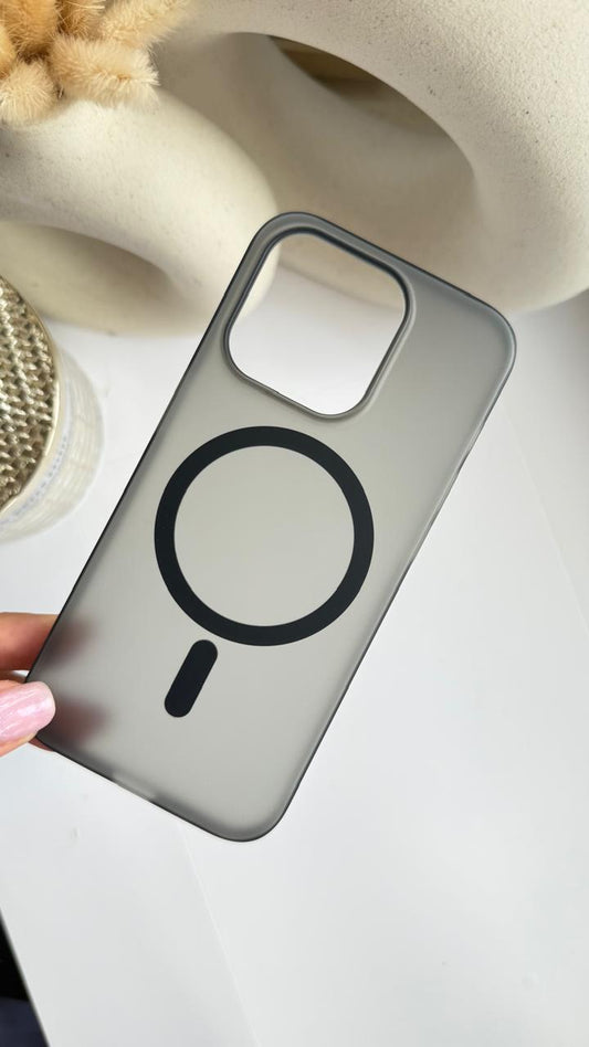 Black con Magsafe para iPhone 15 Pro