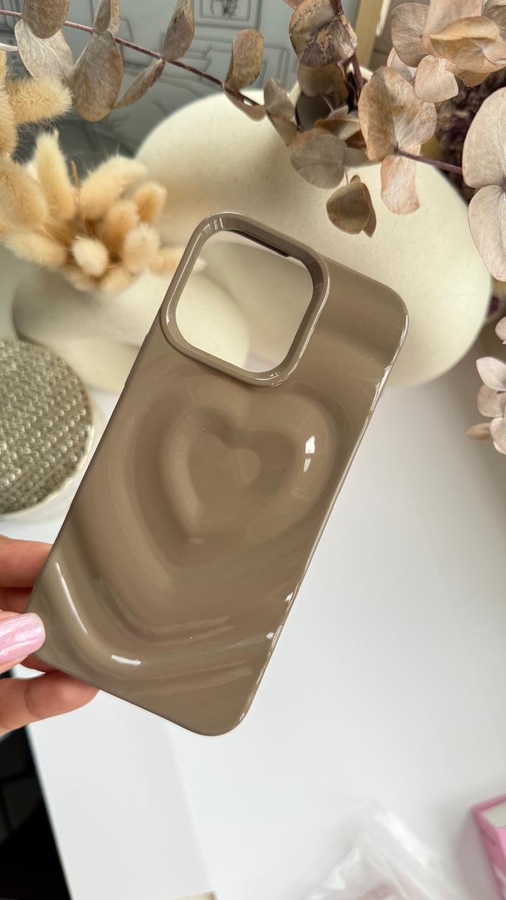 Brown Heart para iPhone 13 Pro