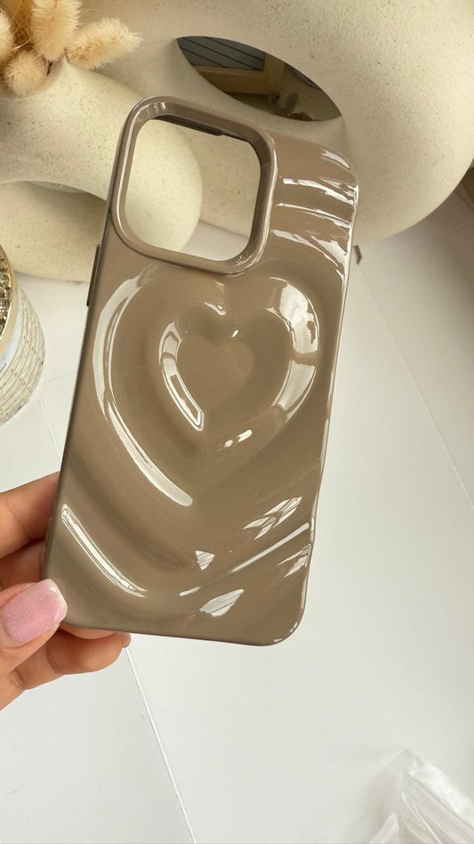 Brown Heart para iPhone 13 Pro